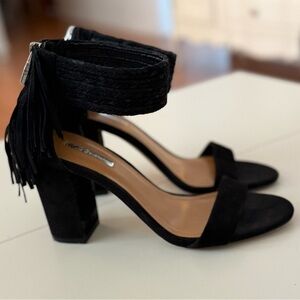 BCBG Calizi Black Luxury Frill Suede Block Heel Ankle Cuff Sandal 8